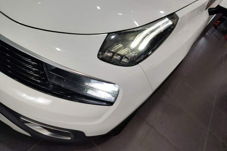 Used Lynk & Co 01 2017 2.0T Two-Wheel Drive Pro Edition
