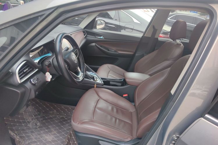 Used Buick GL6 2018 18T 6-Seater Prestige Model