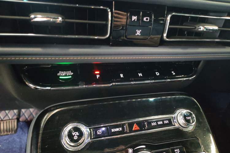 Used Lincoln Nautilus 2021 2.7T Four-Wheel Drive Prestige Edition