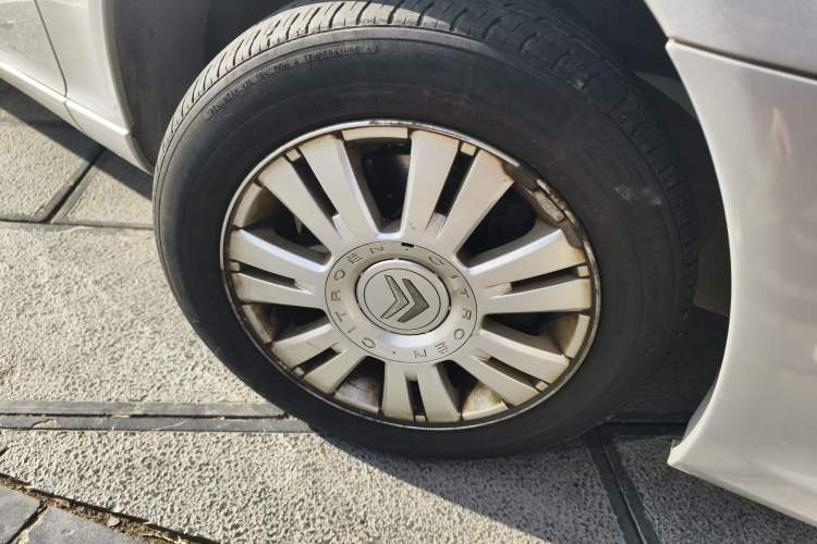 Used Citroen Elysee 2011 Sedan 1.6L Automatic Tech Model Right Front Wheel Hub