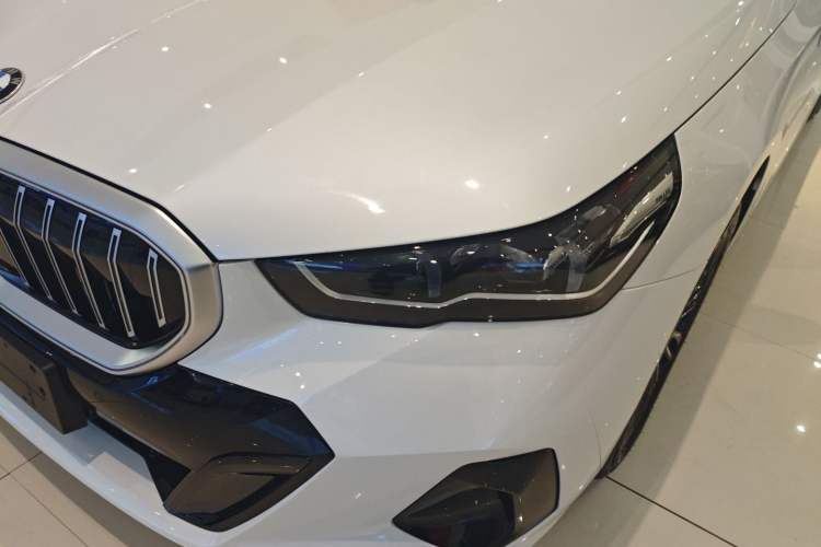Used BMW 5 Series 2024 525Li M Sport Package
