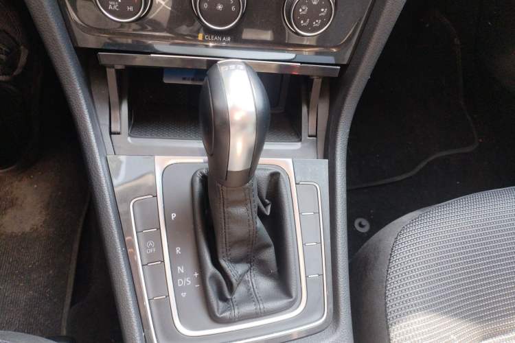 Used Volkswagen Golf 2020 280TSI DSG Comfort Version
