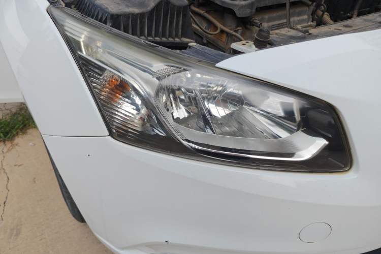 Used Chevrolet Cruze 2015 1.5L Classic SE MT