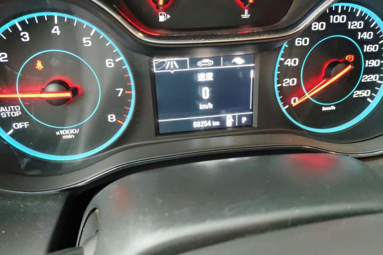 Used Chevrolet Cruze 2017 1.5L Automatic Pioneer Sunroof Edition
