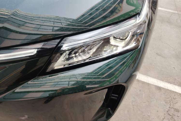 Used Landian E5 PLUS 2026 Model 165km Long-Range First-Adoption Version Ultra 7-seater