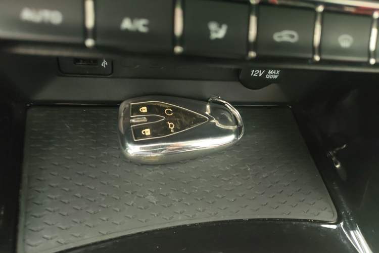 Used Oshan X5 2021 1.5T DCT Prestige Edition