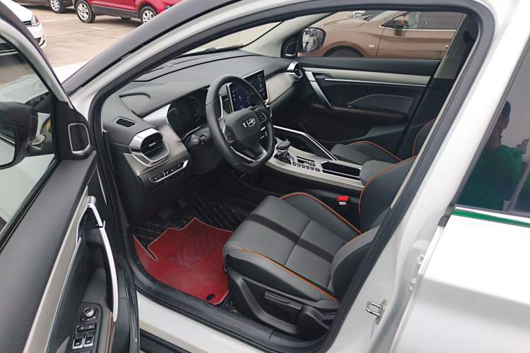 Used Geely Auto Coolray 2023 1.5T DCT Diamond Edition Driver Seat