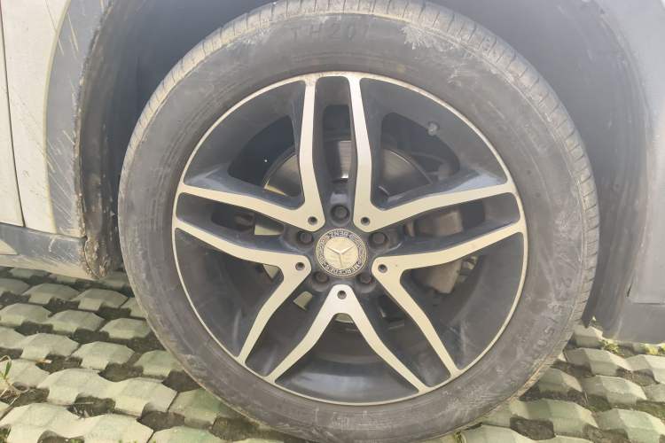 Used Mercedes-Benz GLA 2015 GLA 220 4MATIC Fashion Model