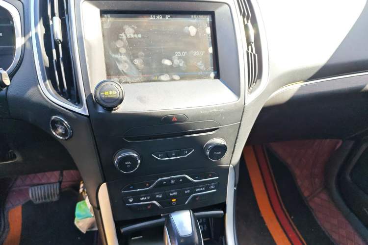 Used Ford Edge 2016 EcoBoost 245 Two-Wheel-Drive Titanium 7-Seater