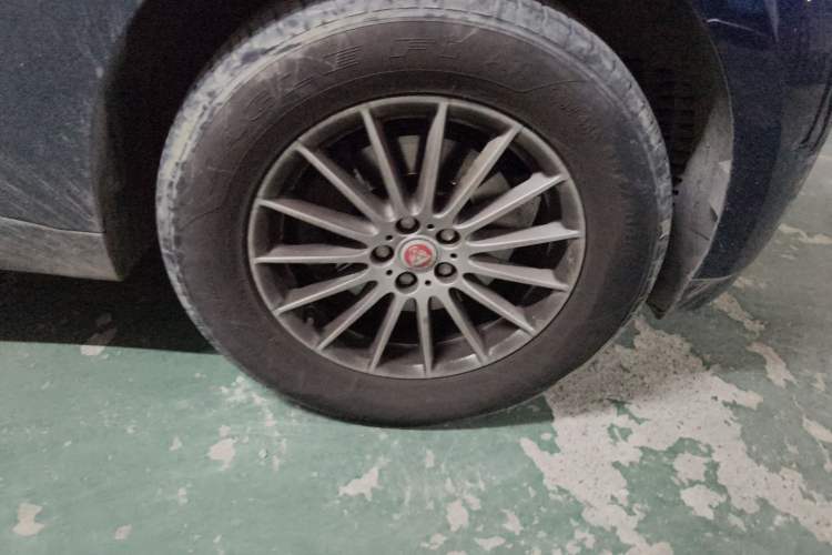 Used Jaguar F-PACE 2019 2.0T Four-Wheel Drive Urban Luxury Edition