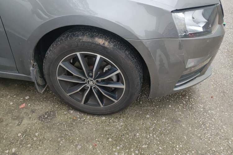 Used Skoda Octavia 2016 1.6L Automatic Smart Drive Edition
