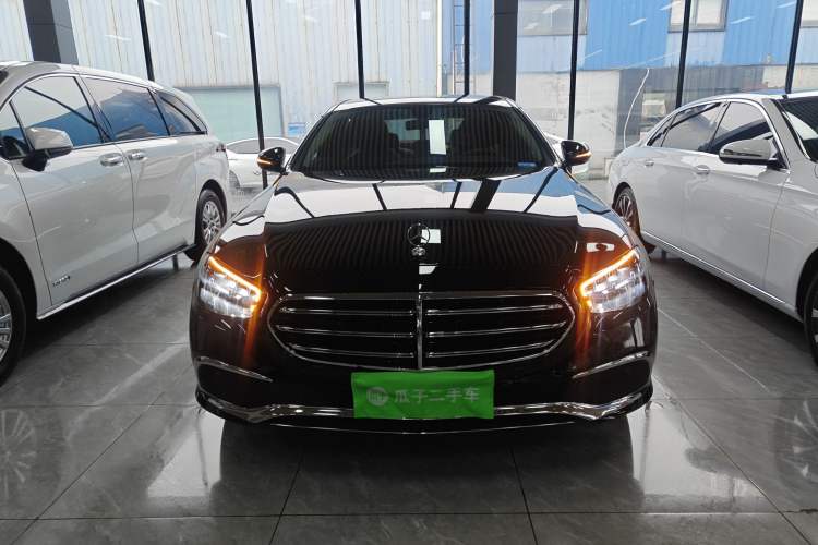 Used Mercedes-Benz E-Class 2023 Facelift E 260 L
