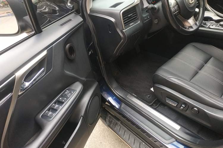 Used Lexus RX 2016 300 Two-Wheel Drive Elite Version China V Standard
