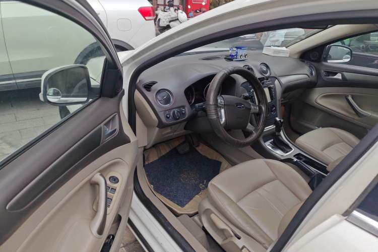 Used Ford Mondeo 2013 2.3L Fashion Edition