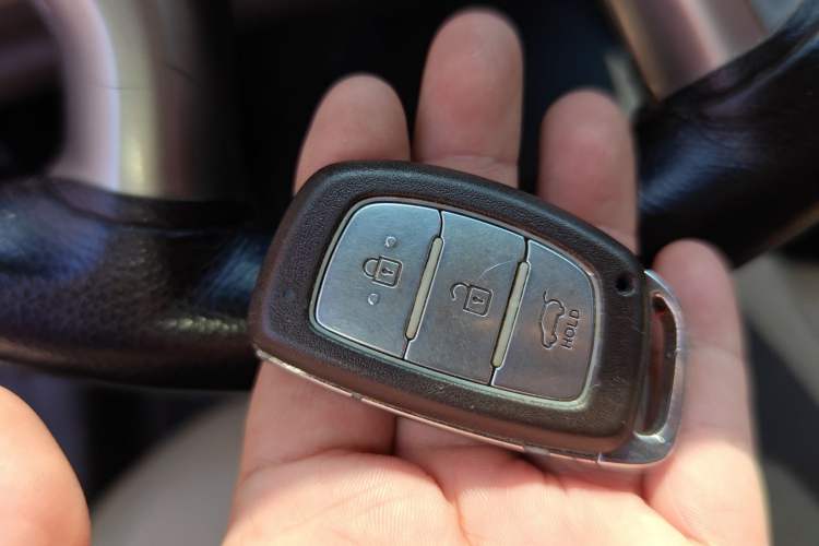 Used Hyundai ix35 2013 2.0L Automatic Two-Wheel Drive Smart GLS China IV Standard
