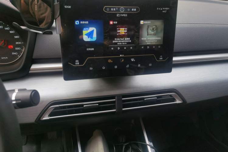 Used BYD Qin New Energy 2019 High-Range Deluxe Model Audio And AC Panel