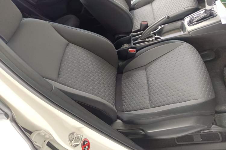 Used Honda Fit 2021 1.5L CVT Trend Edition Right Front Seat