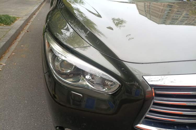 Used Infiniti QX60 2014 2.5 S/C Hybrid Two-Wheel Drive Excellence Edition
