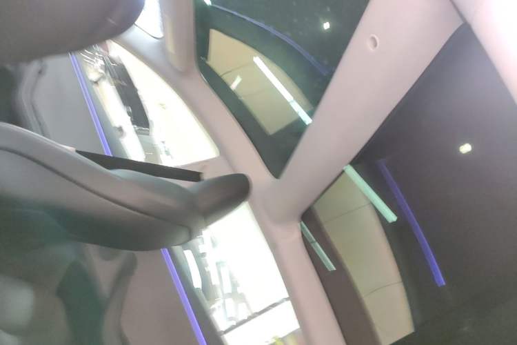 Used Tesla Model 3 2025 Rear-Wheel-Drive Version
