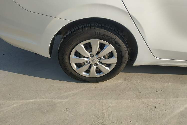 Used Hyundai Verna (older generation) 2017 1.4L Manual Refreshed Version China V Standard