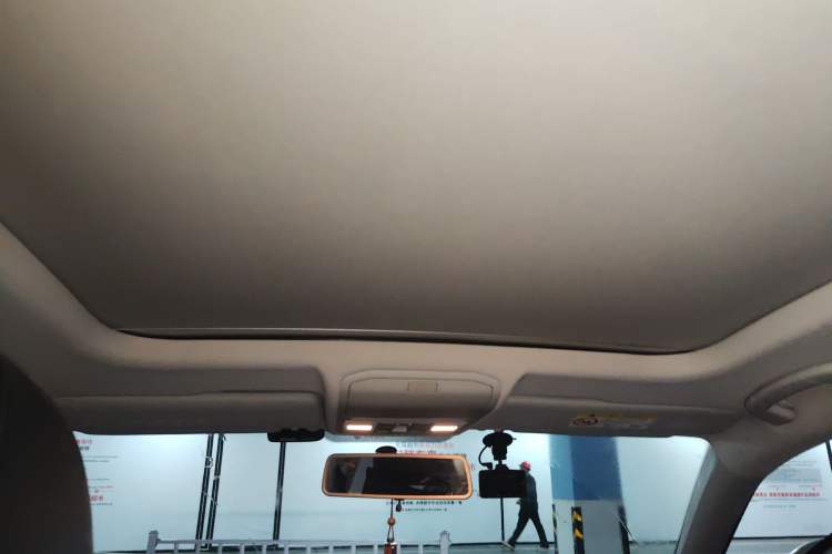 Used Volkswagen C-TREK 2018 230TSI DSG Comfort Model Headliner