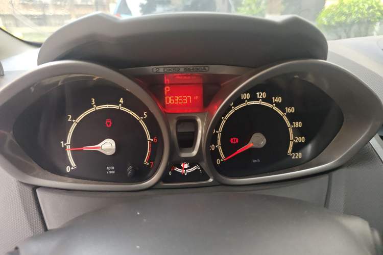 Used Ford Fiesta 2011 Hatchback 1.5L Automatic Fashion Edition
