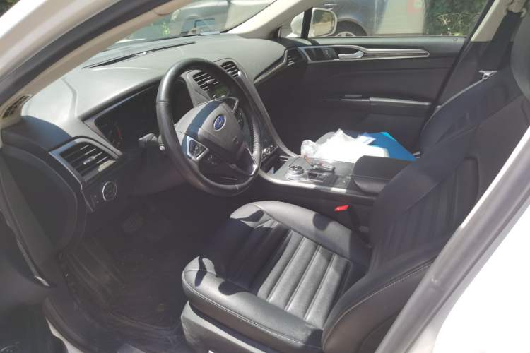 Used Ford Mondeo 2018 EcoBoost 180 Smart Control Fashion Model China V Standard Left Front Seat