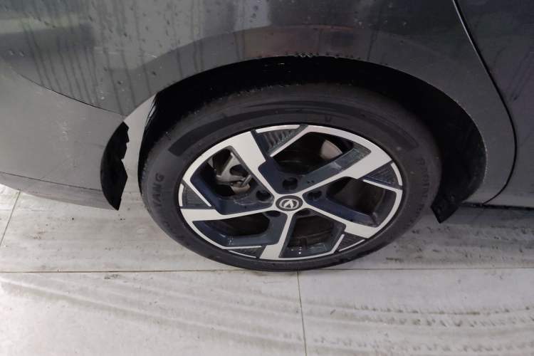 Used CHANGAN Eado 2026 Model, Fourth Generation, 1.5T 500Bar Enjoyment Edition Right Rear Wheel Hub