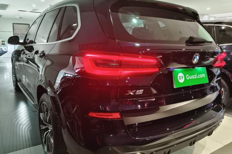 Used BMW X5 2022 Restyled xDrive 30Li Luxury Version M Sport Package