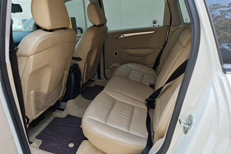 Used Mercedes-Benz B-Class 2009 B 200 Fashion Model