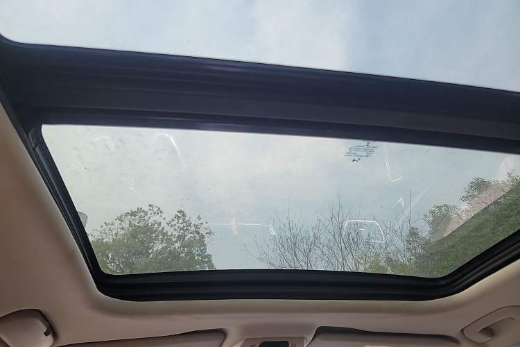 Used DS 6 2014 1.6T Luxury Edition THP160
