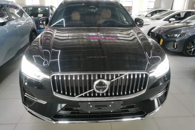 Used Volvo XC60 New Energy 2024 T8 Plug-in Hybrid Long-Range All-Wheel Drive Smart Luxury Edition
