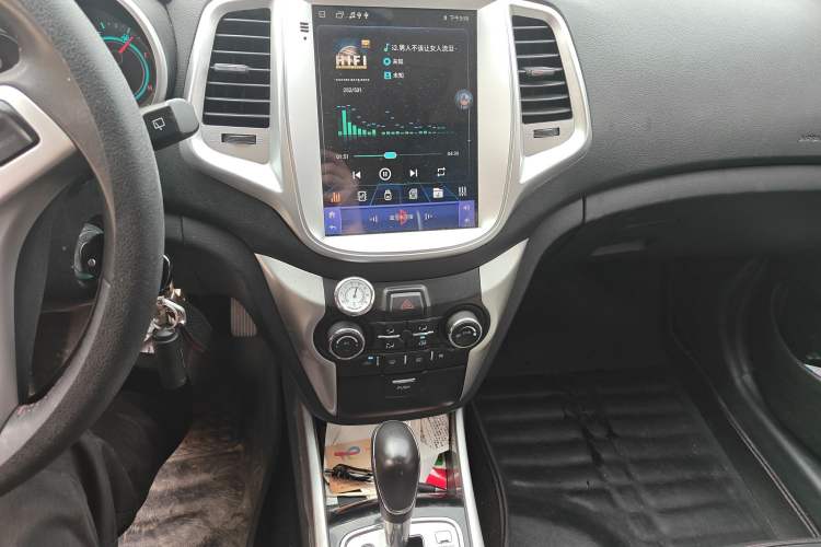 Used Changan Eado 2013 1.6L Automatic Junku Model China IV Standard