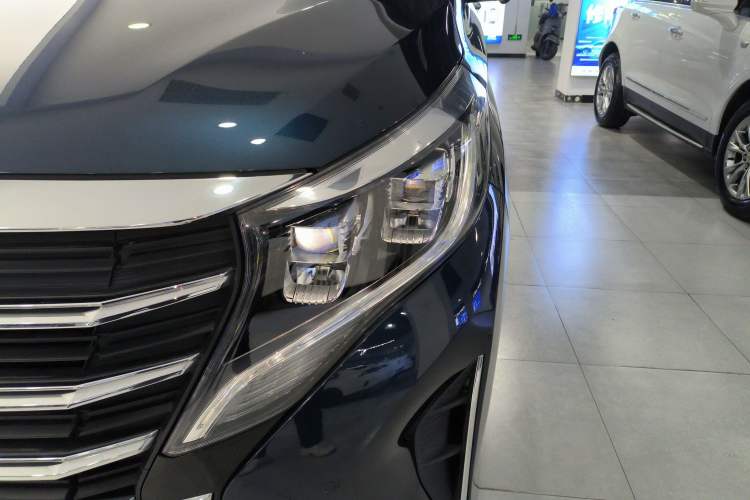 Used GAC Trumpchi M8 2023 Lingxiu Series 390T Prestige Edition Left Front Headlight