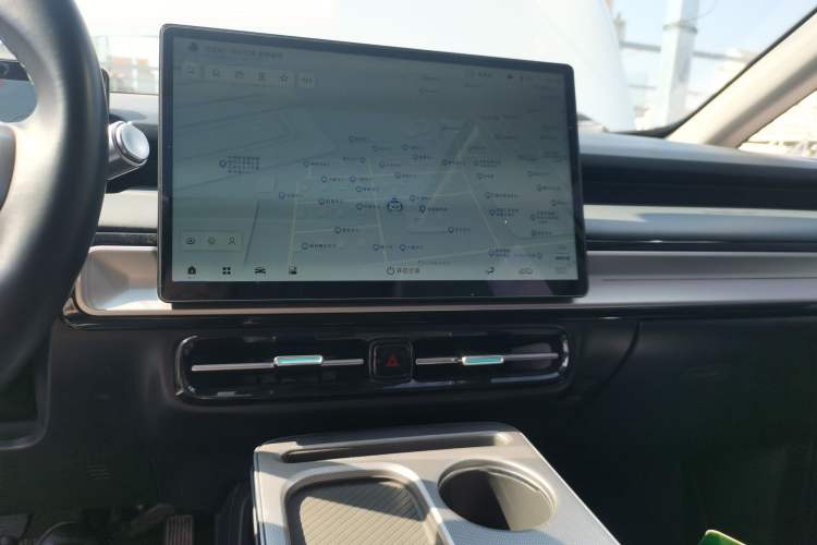 Used AION Y 2023 Plus 510 Smart Edition
