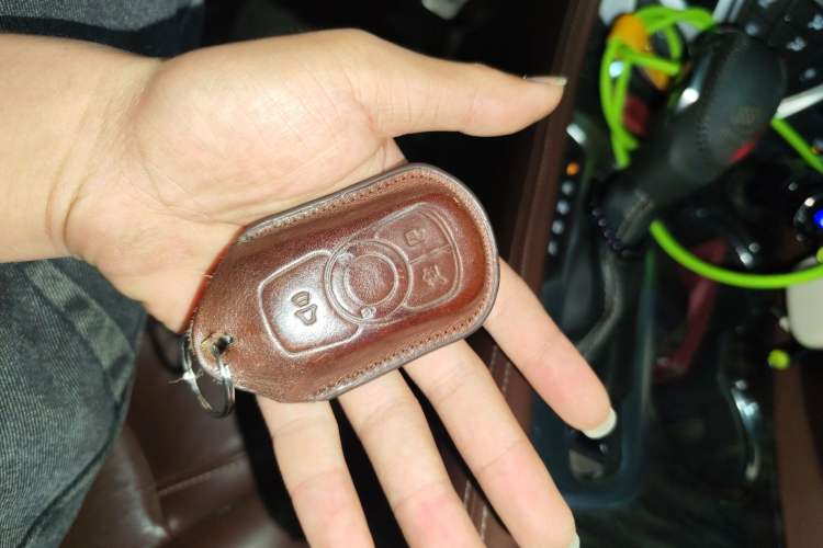 Used Buick Envision 2015 20T Four-Wheel Drive Luxury Model
