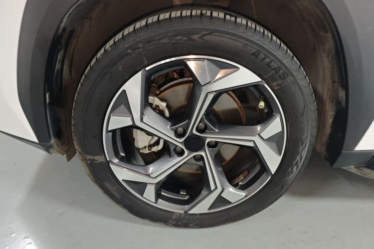 Used Geely Auto FX11 2023 1.5TD DCT Prestige Edition
