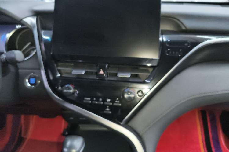 Used Toyota Camry 2023 2.0G Luxury Edition