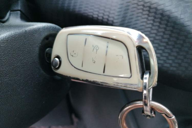 Used Peugeot 2008 2015 1.6L Automatic Playcool Edition