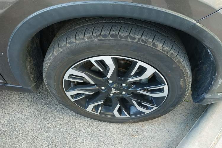 Used Mitsubishi Outlander 2020 2.4L 4x4 Zhi Xiang Edition 5 Seats
