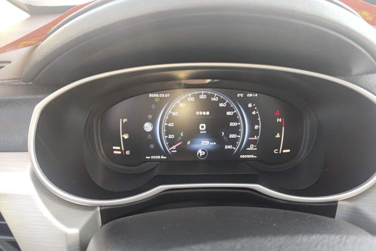 Used Geely Auto Emgrand X7 Sport 2018 1.8TD Automatic Two-Wheel Drive Smart Connect 4G Internet Edition