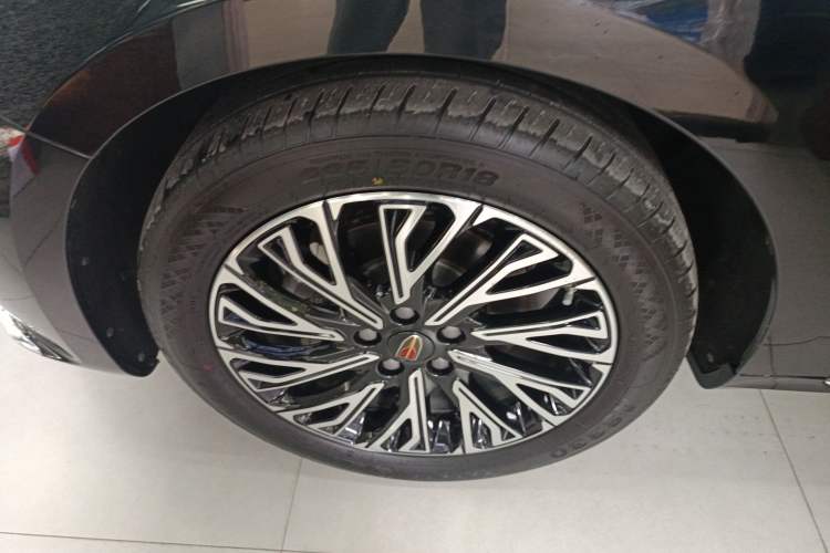 Used Hongqi H5 2024 2.0T Automatic Smart Connect Flagship Edition