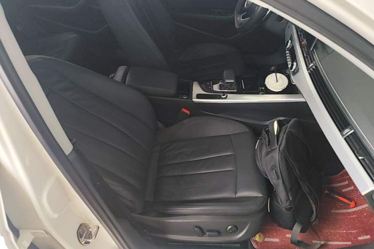 Used Audi A4L 2018 30th Anniversary Edition 40 TFSI Fashion Model