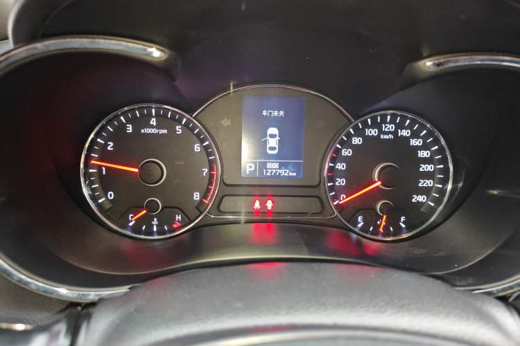 Used Kia K3 2013 1.6L Automatic GLS Instrument Cluster
