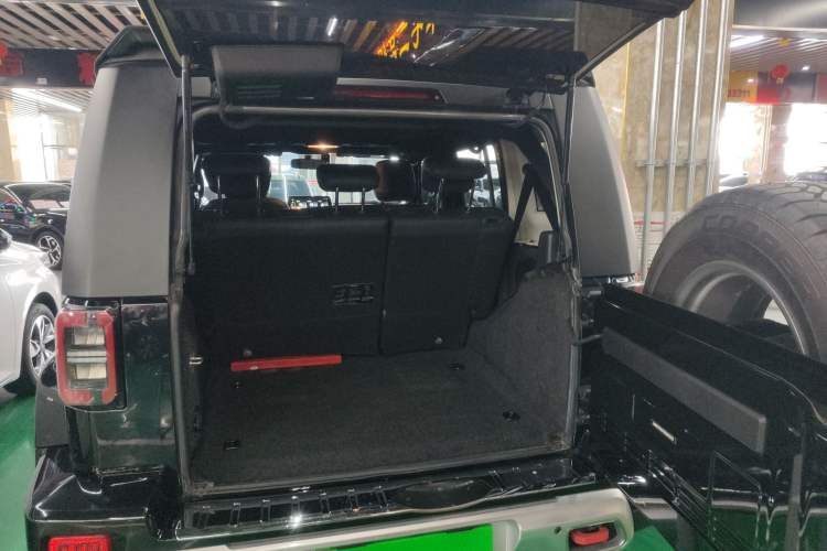 Used BAIC Off-Road BJ40 2024 2.0T Urban Hunter Honor Edition