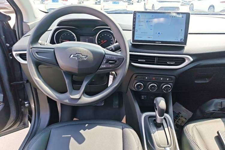 Used Chevrolet Trax 2019 Redline 335T CVT Trendy Version China VI Standard Audio And AC Panel