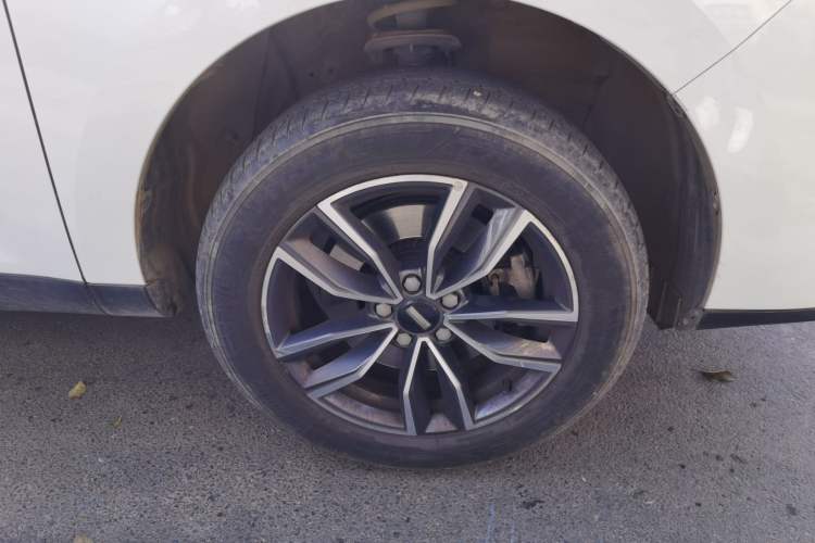 Used Wey VV5 2021 1.5T Two-Wheel Drive Smart Pioneer
