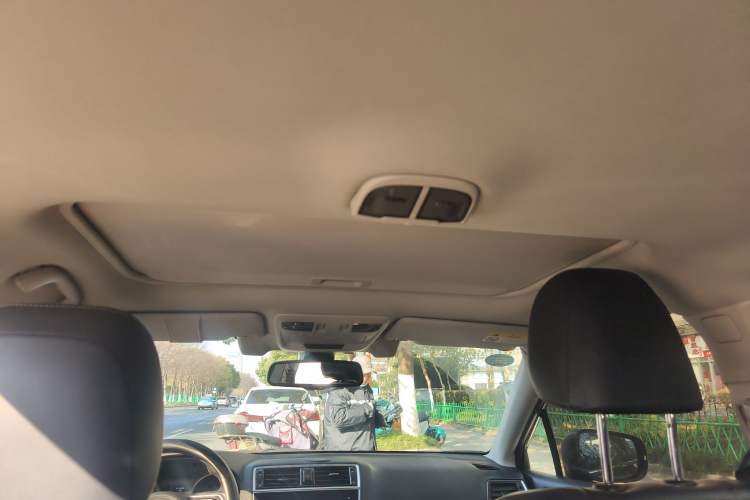 Used Subaru Outback 2018 2.5i Luxury Navigation Edition with EyeSight
