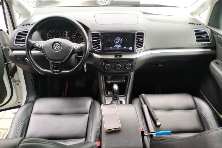 Used Volkswagen Sharan 2016 280TSI Enjoyment Model 7-Seater