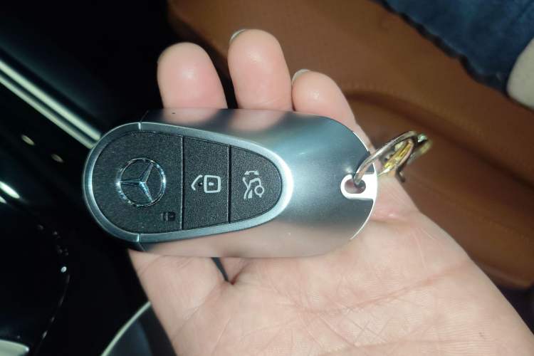 Used Mercedes-Benz GLC 2024 GLC 260 L 4MATIC Dynamic Edition 5-seater